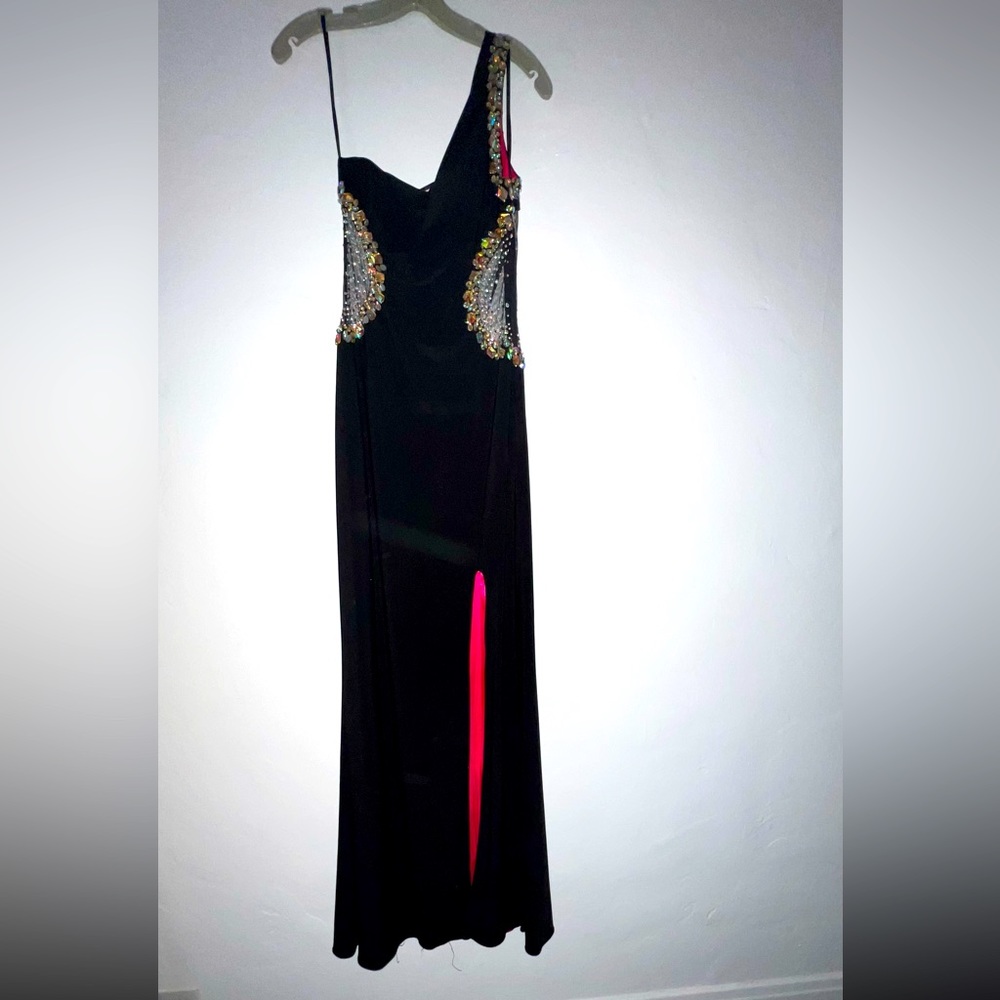 Betsy&Adam long dress with lace and beads